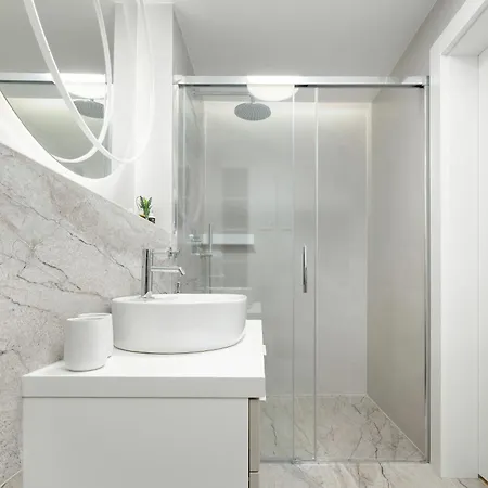 Baltini Premium Kasprowicza 20c Z Basenem, Saunami I Jacuzzi *