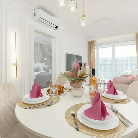 Lejlighed Baltini Premium Kasprowicza 20c Z Basenem, Saunami I Jacuzzi *