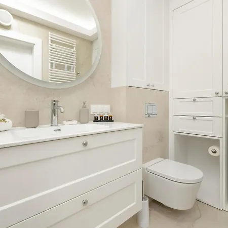 Апартаменты Baltini Premium Kasprowicza 20c Z Basenem, Saunami I Jacuzzi *
